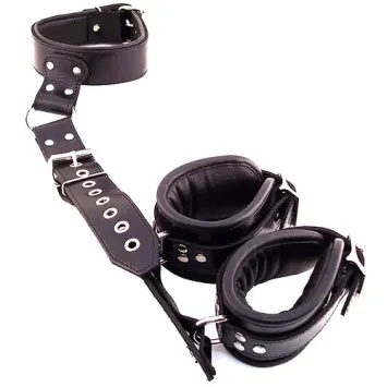 Neck to Wrist Restraint